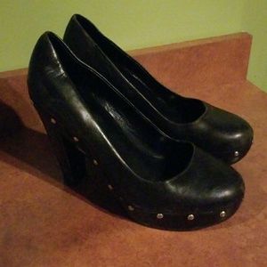 LC - COACH Leather Grommetted Heels, for Upcycling